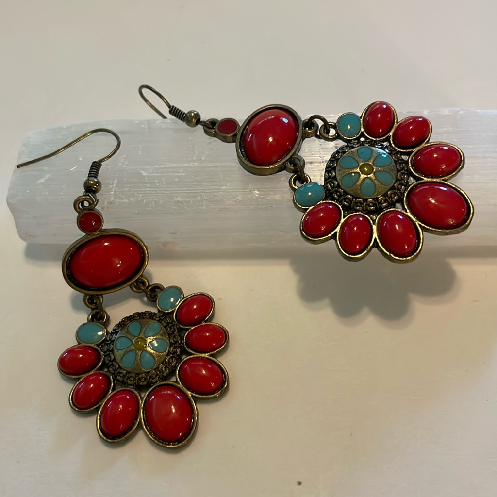 Vintage Ethnic Flower Style Pierced Red Turquoise Dangle Earrings 14$